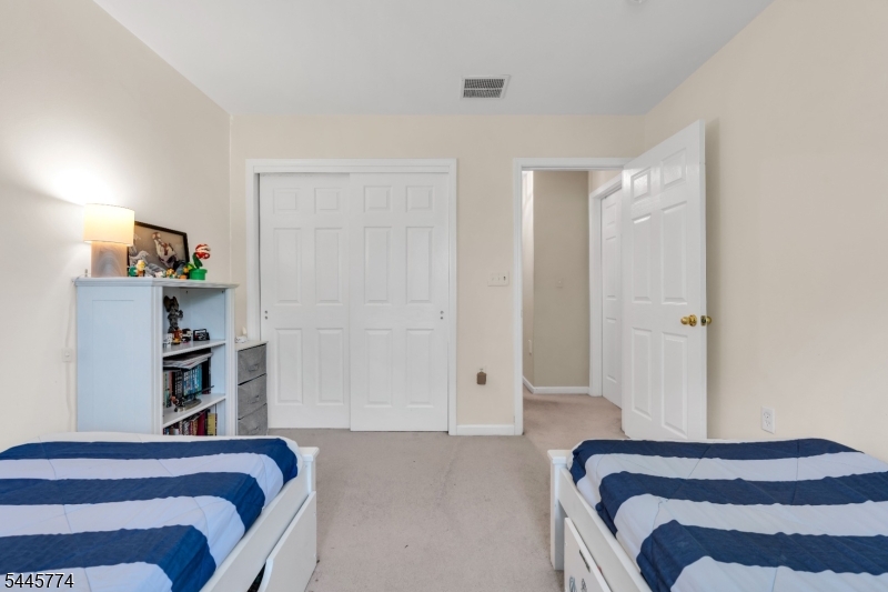 28 Forshee Cir