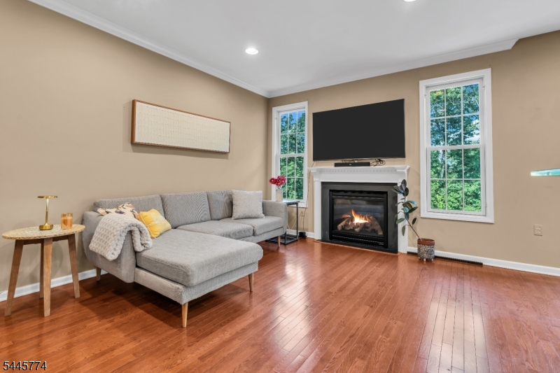28 Forshee Cir