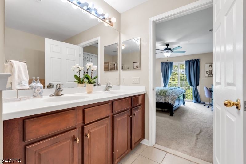 28 Forshee Cir
