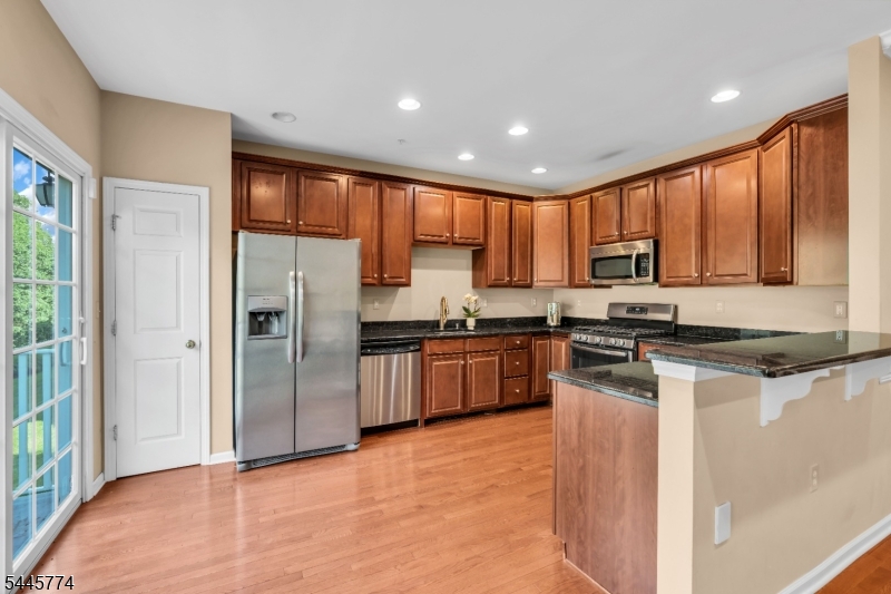 28 Forshee Cir