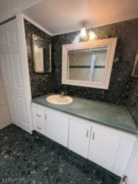 533 Ramapo Valley Rd