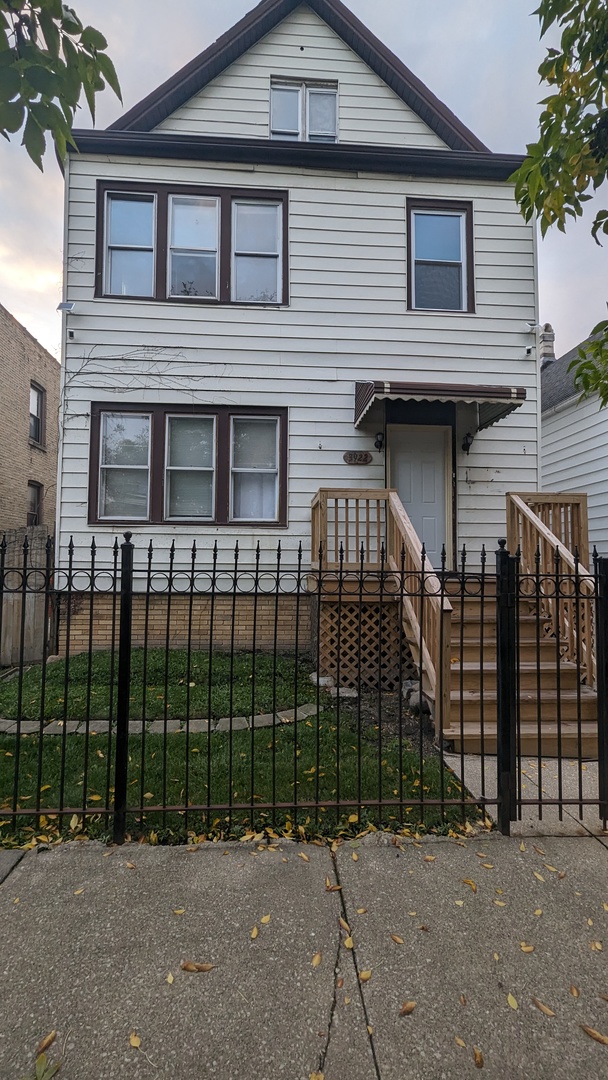 3922 N Bernard Street