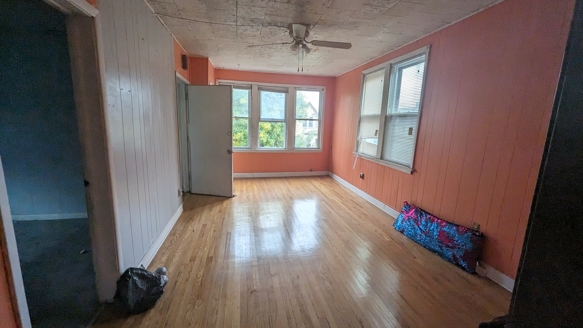 3922 N Bernard Street