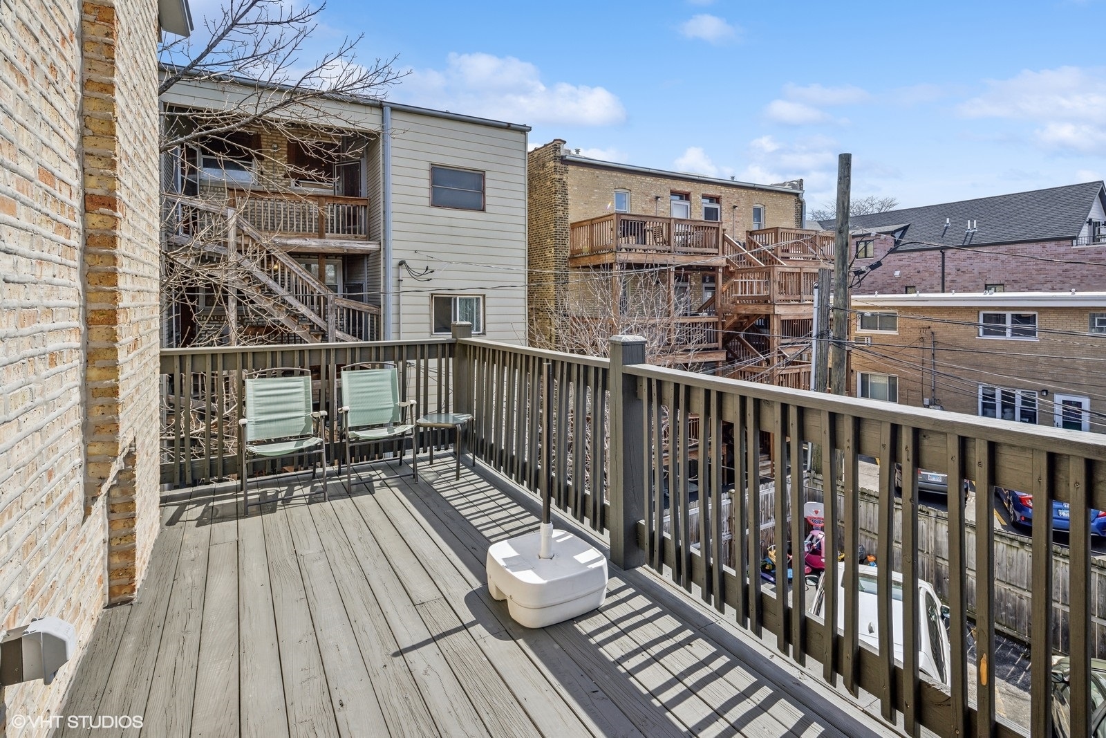 1713 W LELAND Avenue Unit: 3