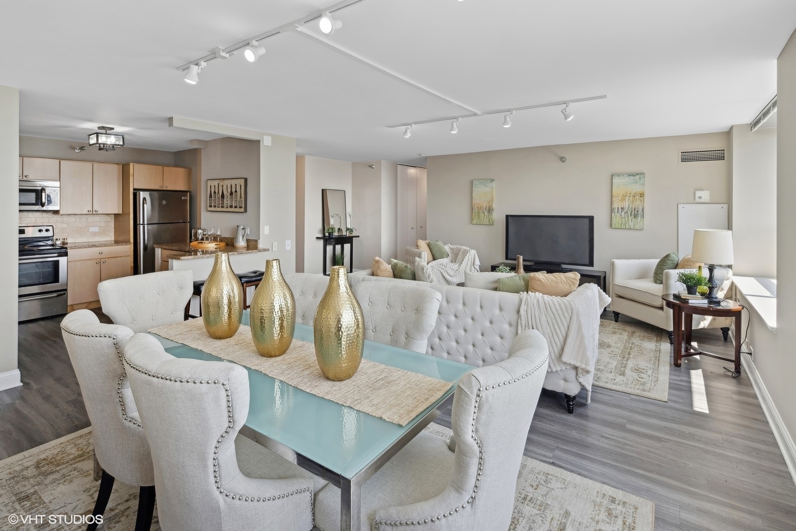 474 N LAKE SHORE Drive Unit: 5805
