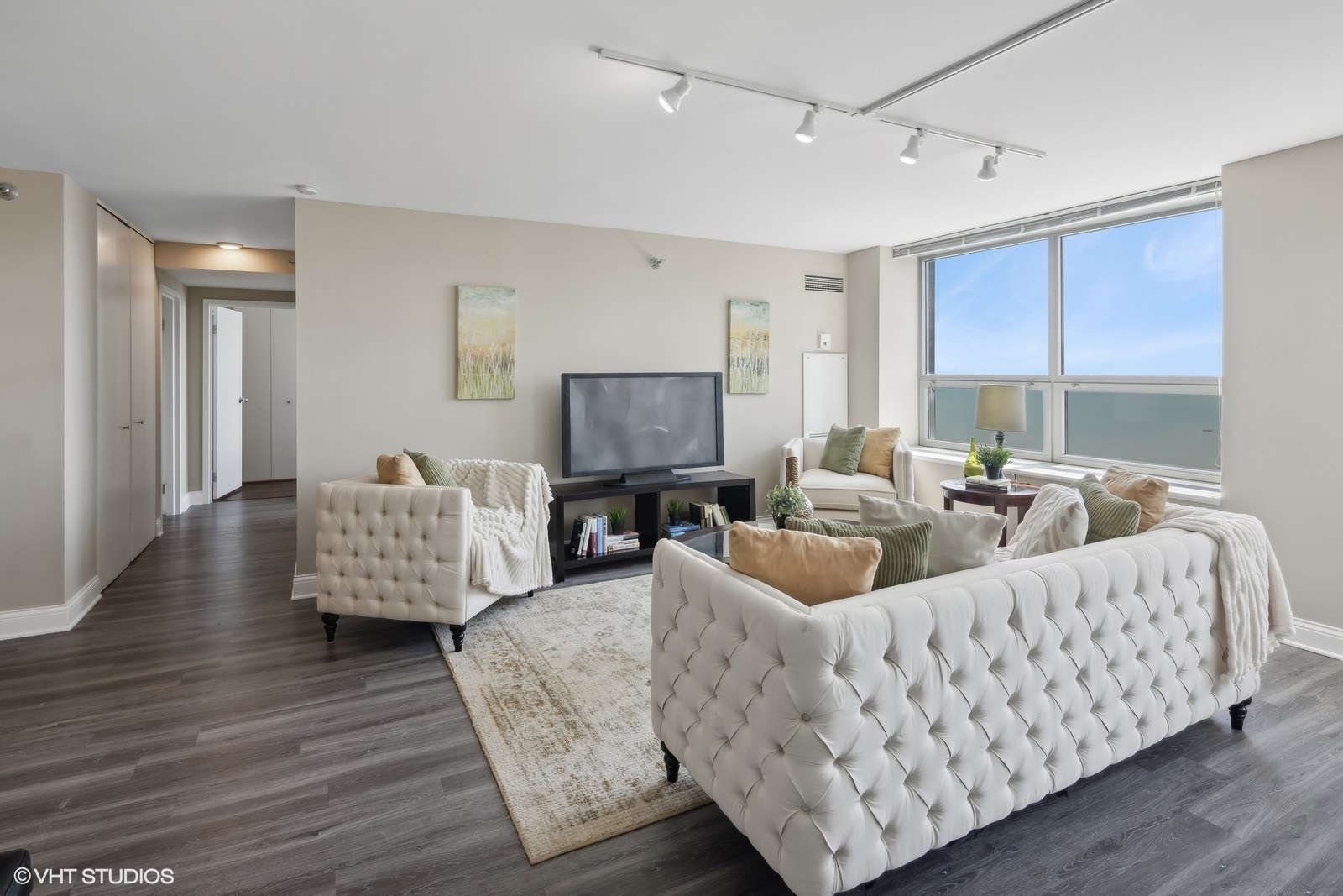 474 N LAKE SHORE Drive Unit: 5805