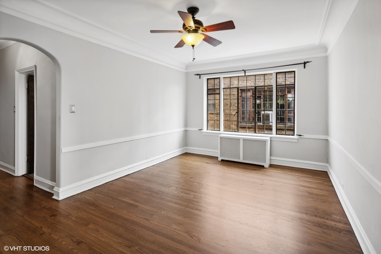 7344 N Ridge Boulevard Unit: 9C