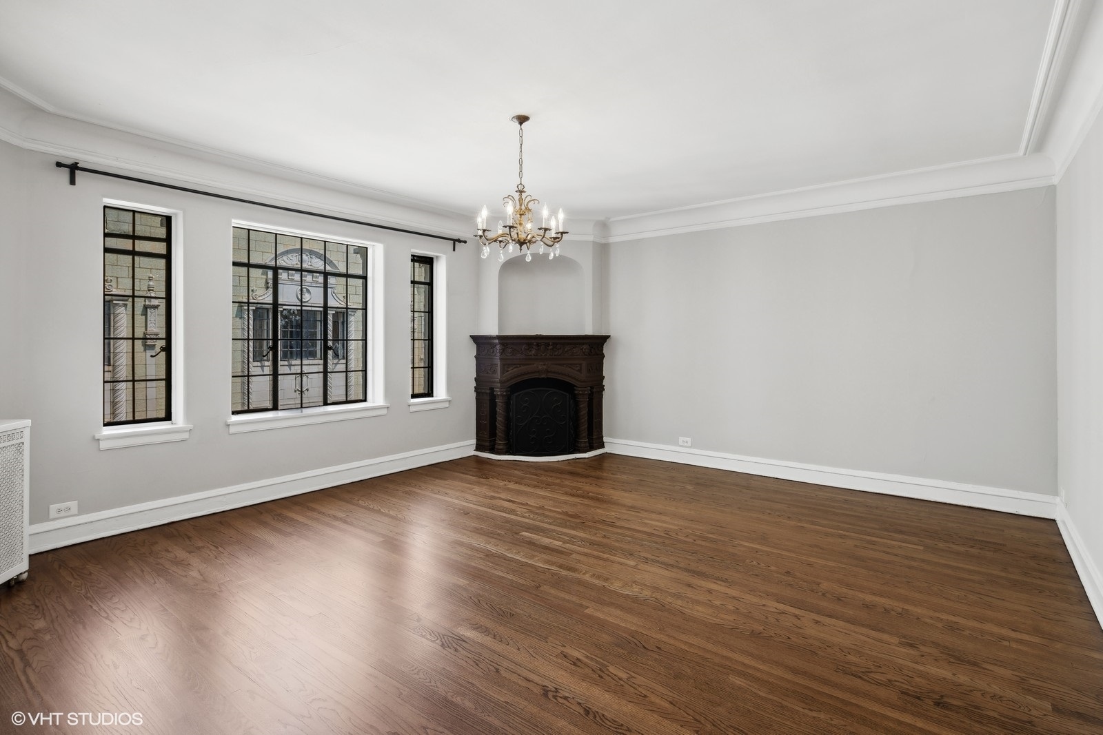 7344 N Ridge Boulevard Unit: 9C
