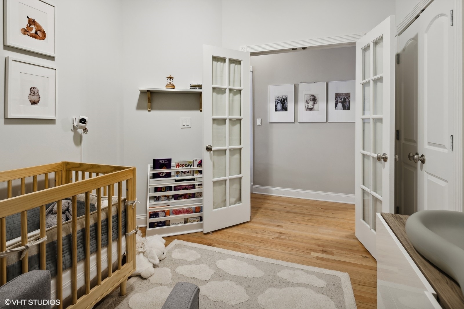 5208 N Winthrop Avenue Unit: 2