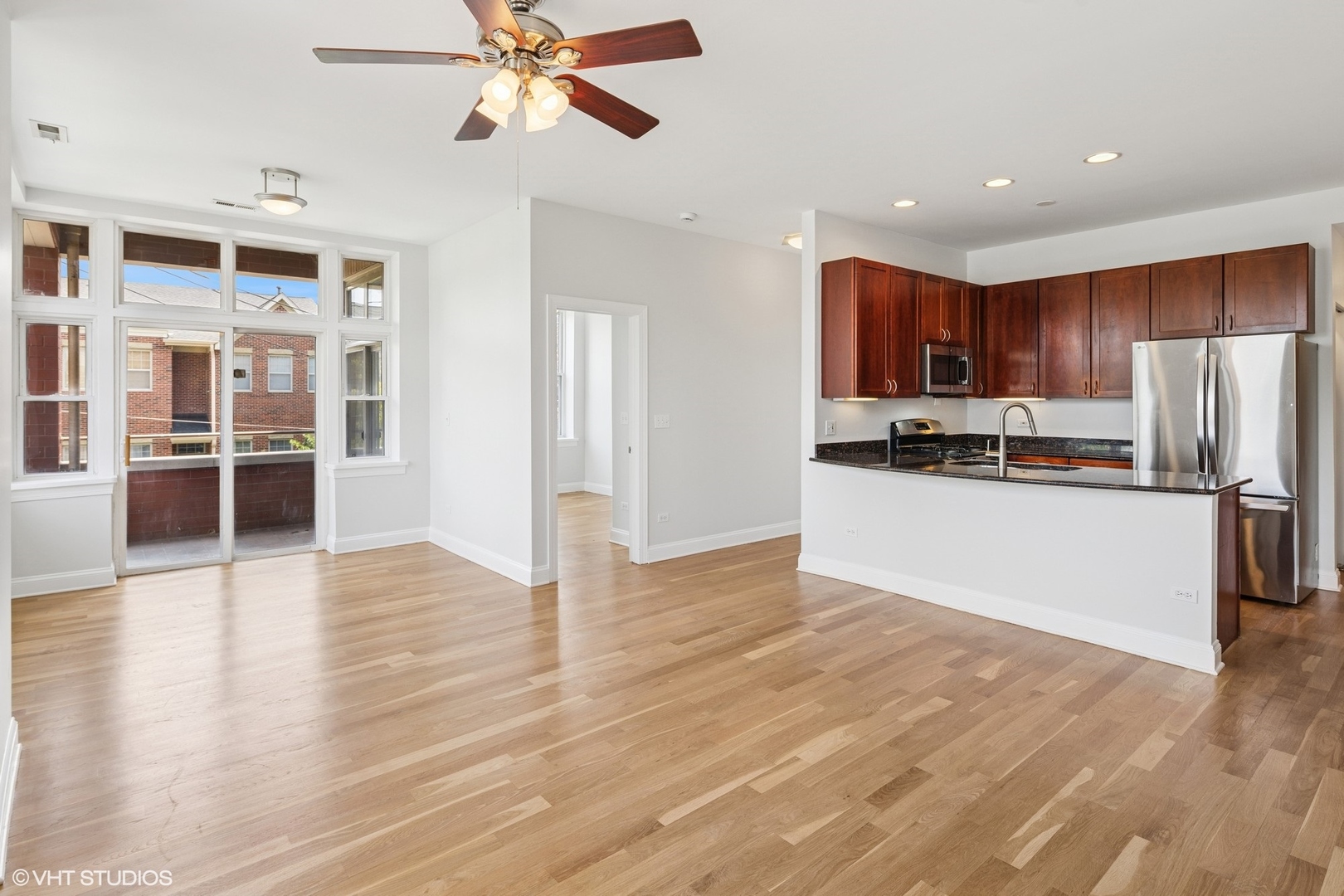 2700 W Belmont Avenue Unit: 205