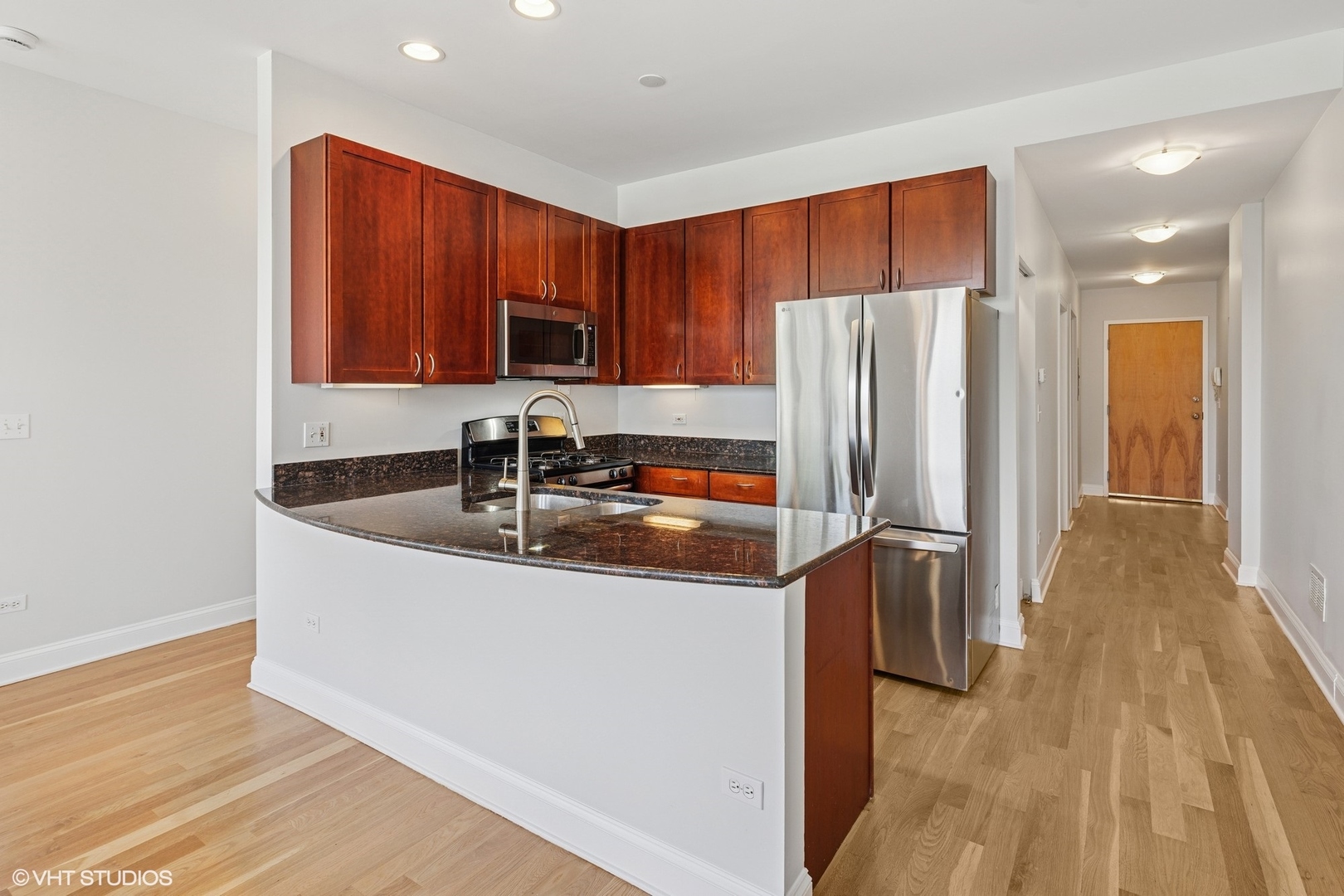 2700 W Belmont Avenue Unit: 205