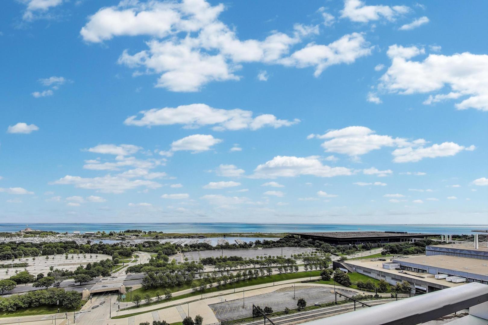 1841 S Calumet Avenue Unit: 2105
