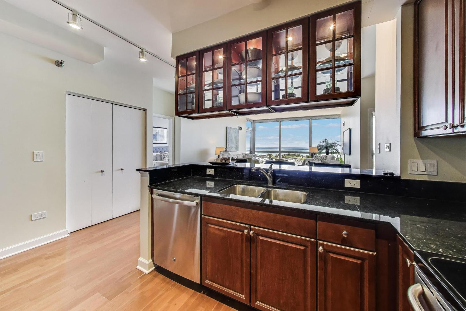 1841 S Calumet Avenue Unit: 2105