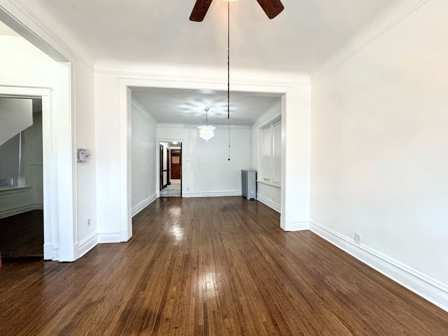 3908 W Gladys Avenue