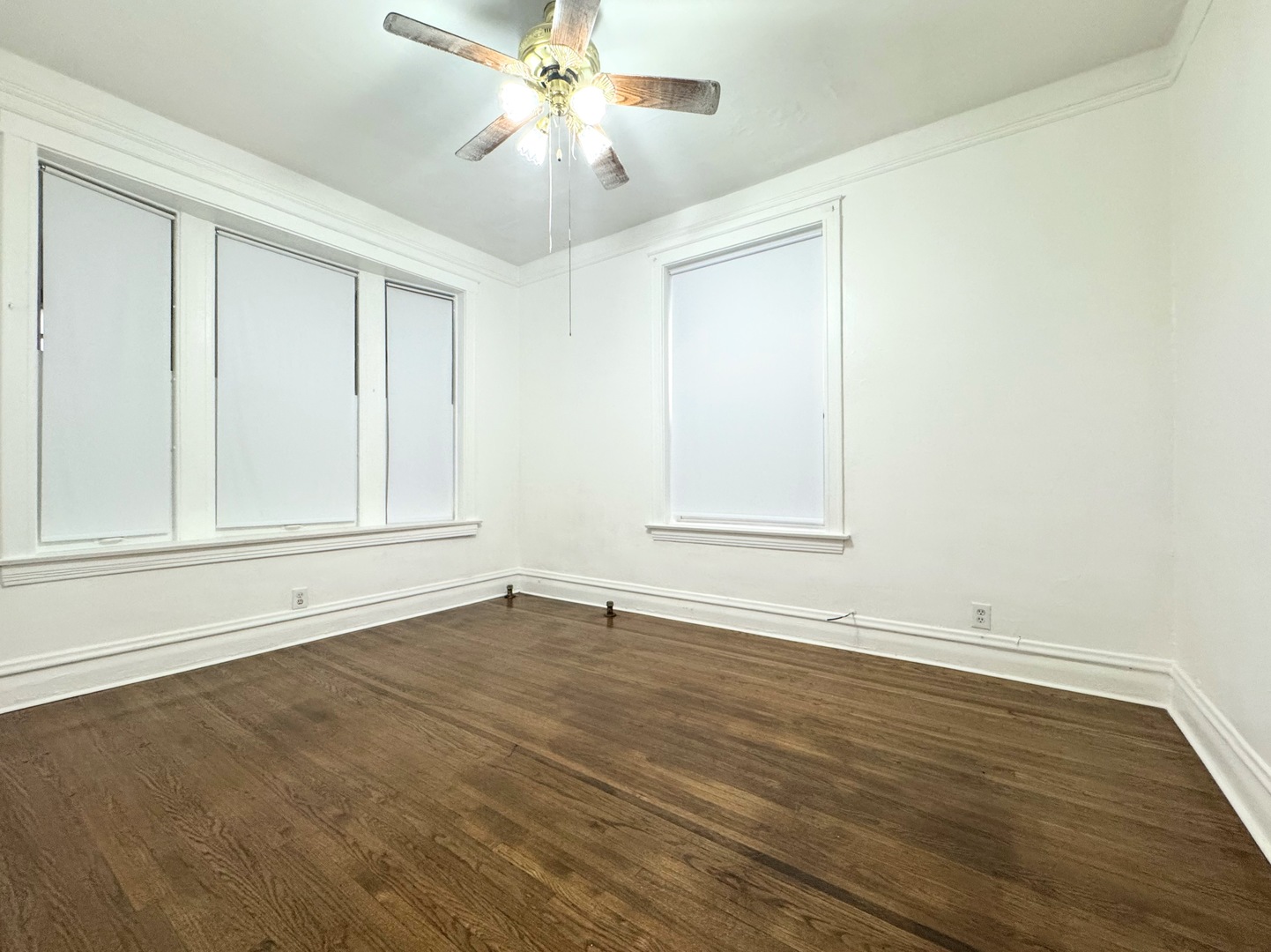 3908 W Gladys Avenue