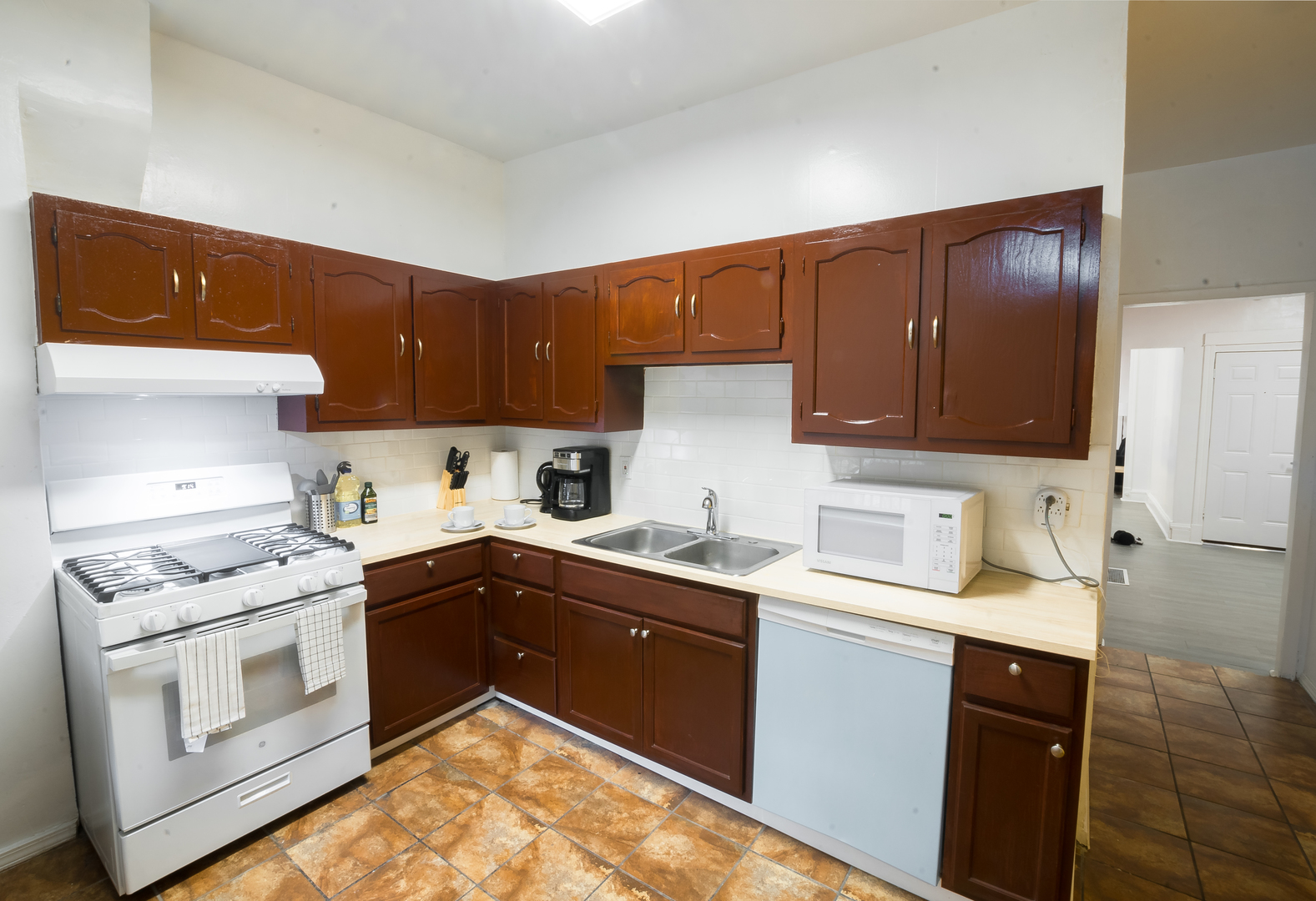 3822 W Congress Parkway