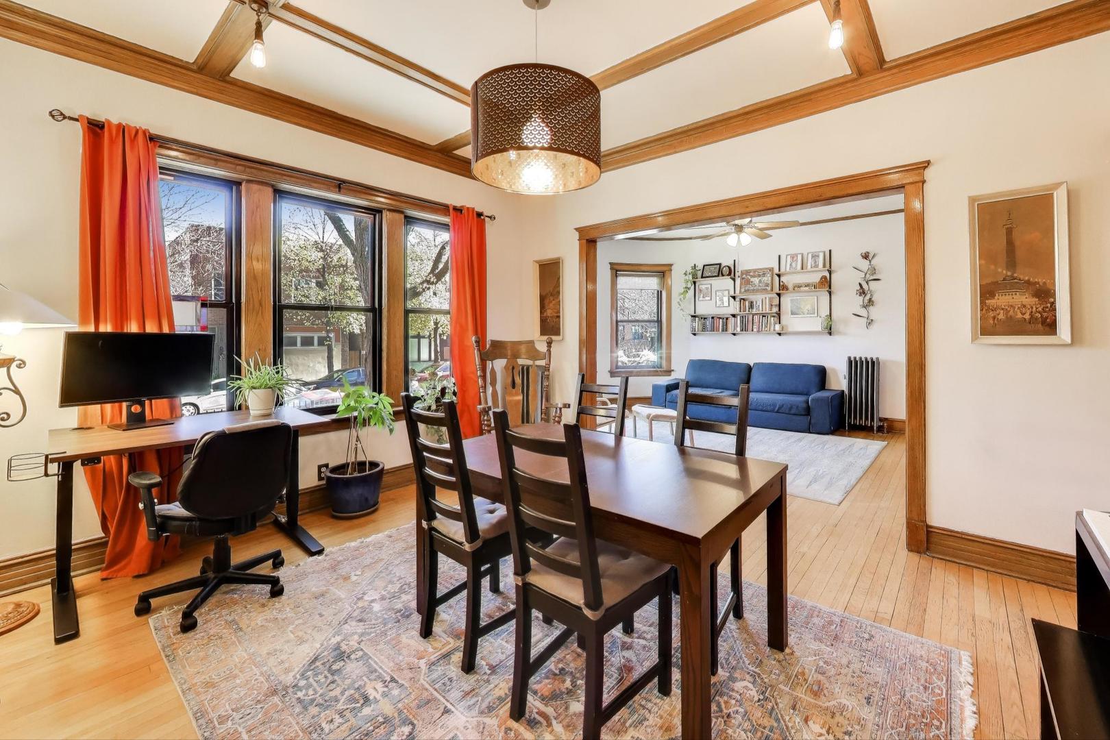 5622 N Glenwood Avenue Unit: 1