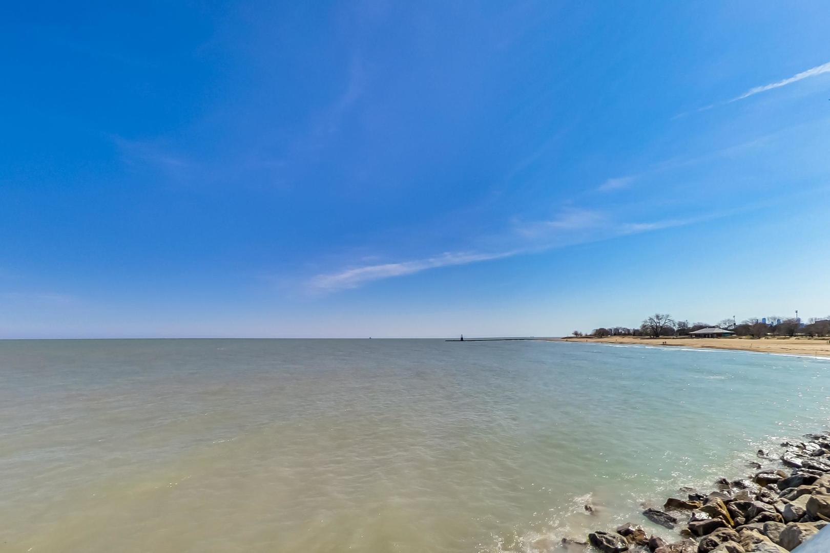 5901 N Sheridan Road Unit: 6K