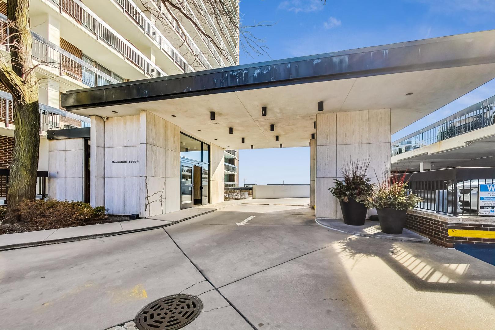5901 N Sheridan Road Unit: 6K