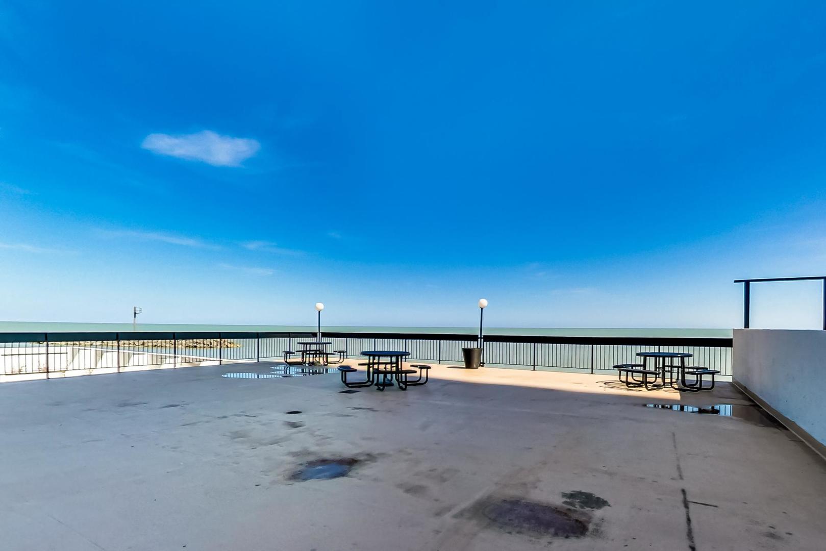 5901 N Sheridan Road Unit: 6K