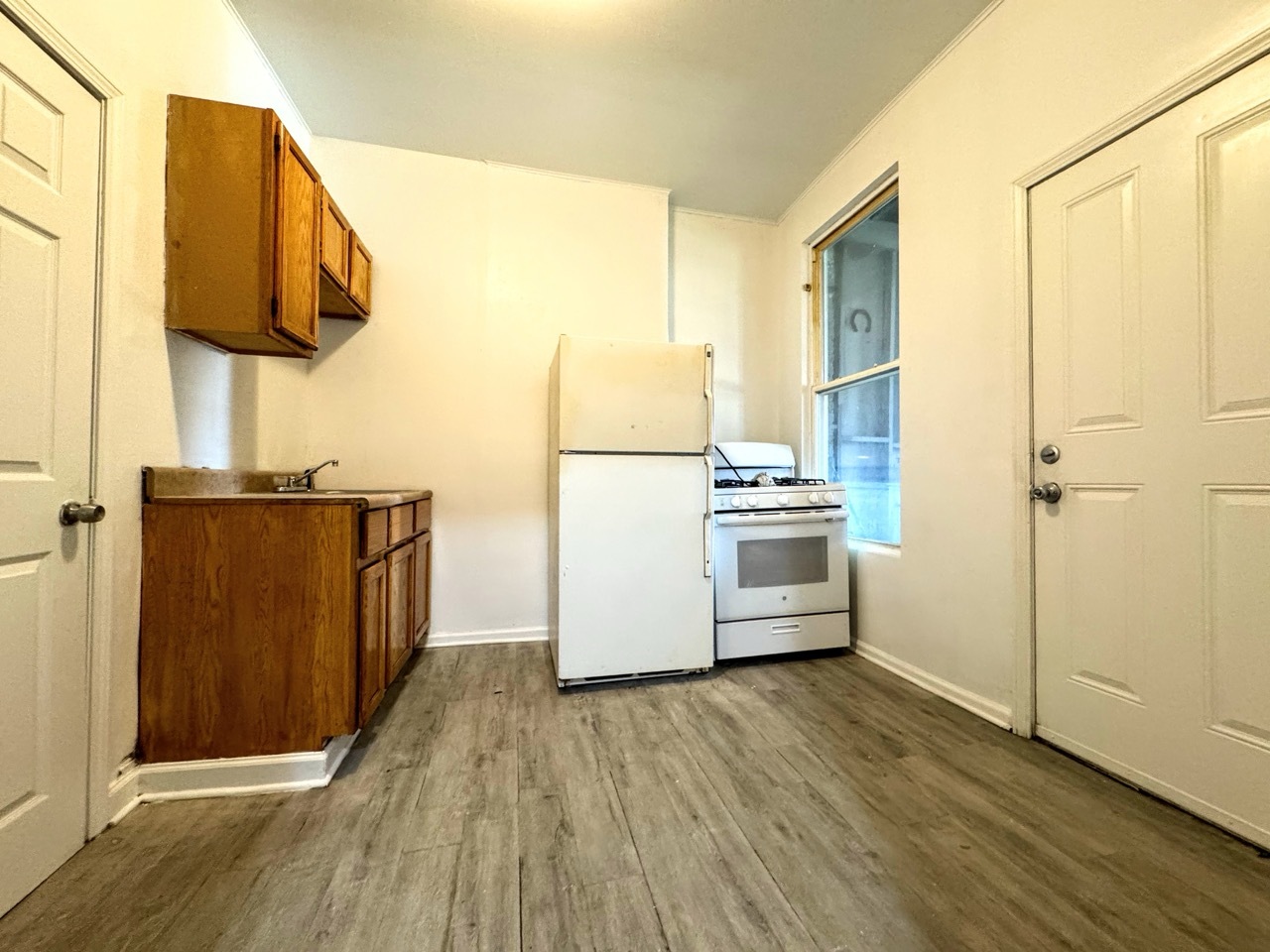 5126 W Fulton Street