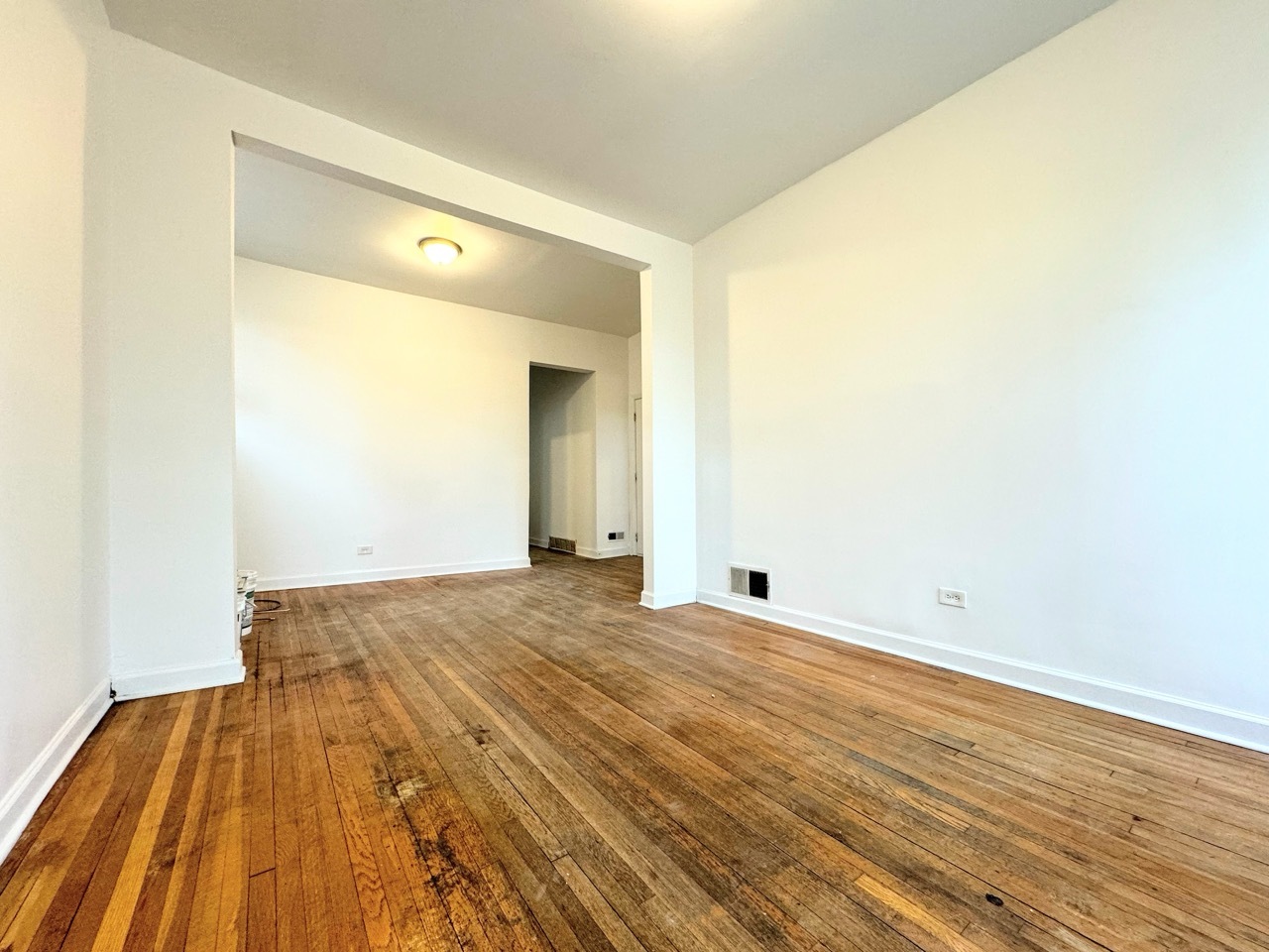 5126 W Fulton Street