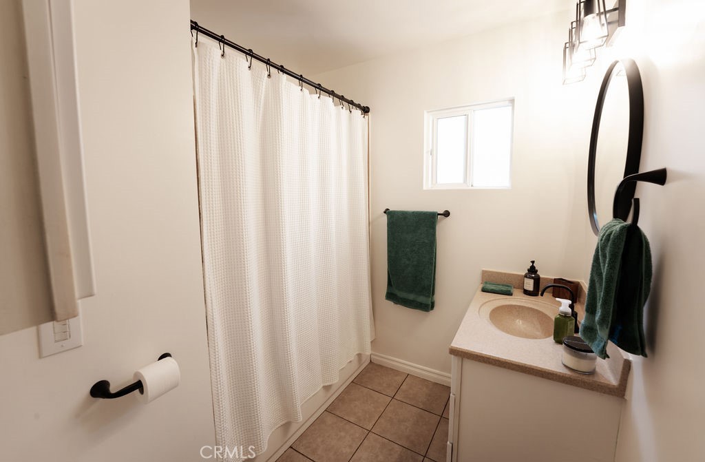 10424 Woodhue Street