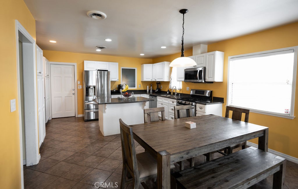 10424 Woodhue Street