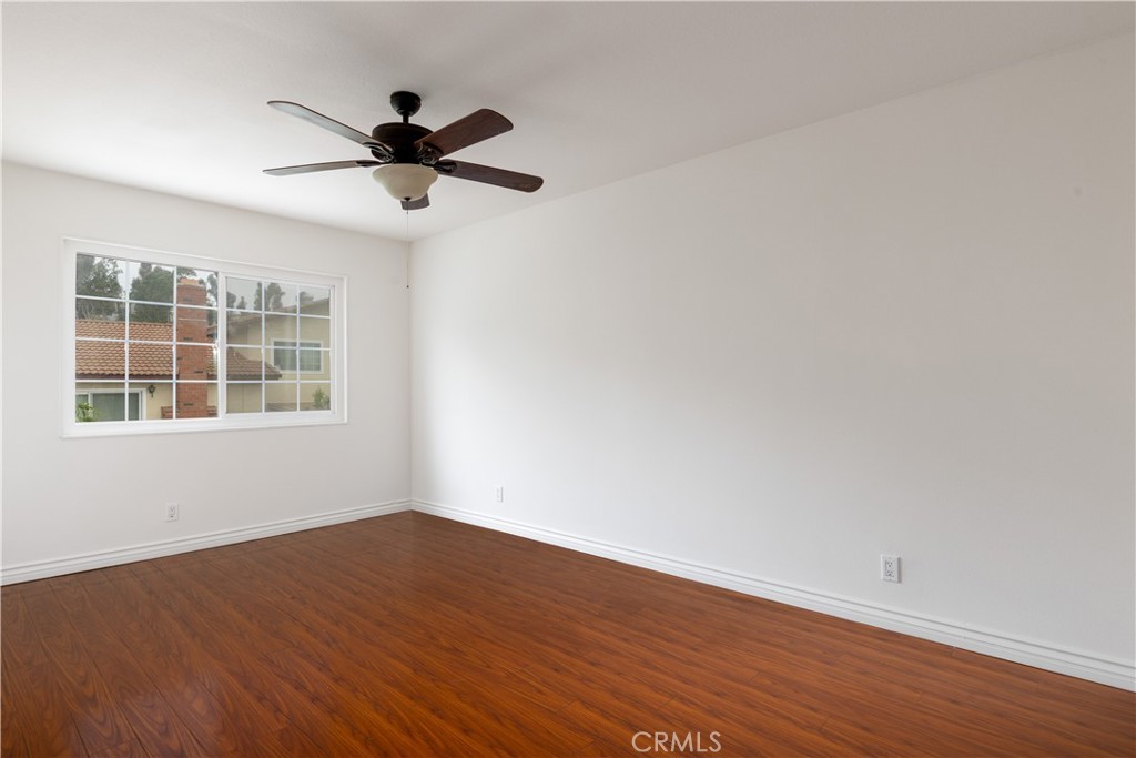 1635 N Greycastle Avenue