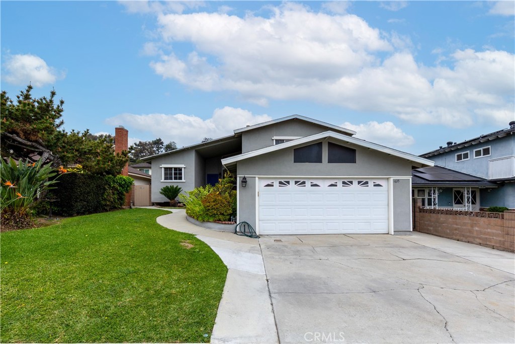 1635 N Greycastle Avenue