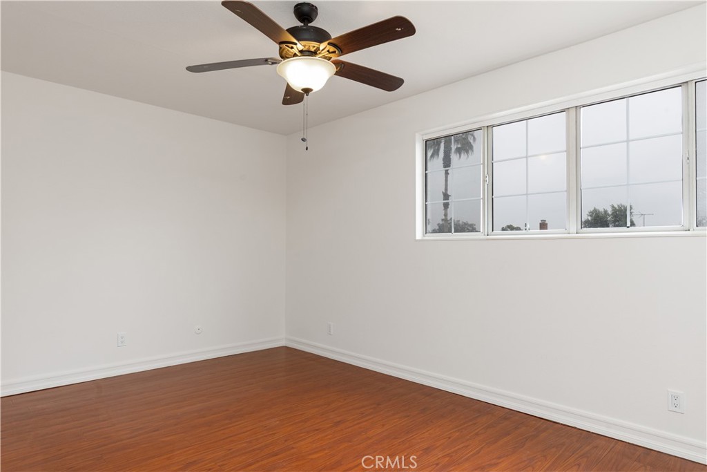 1635 N Greycastle Avenue