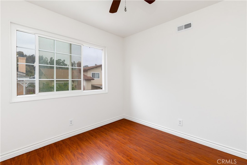 1635 N Greycastle Avenue