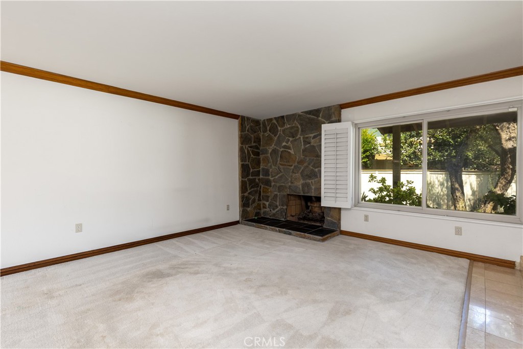 1634 Aspen Village Way