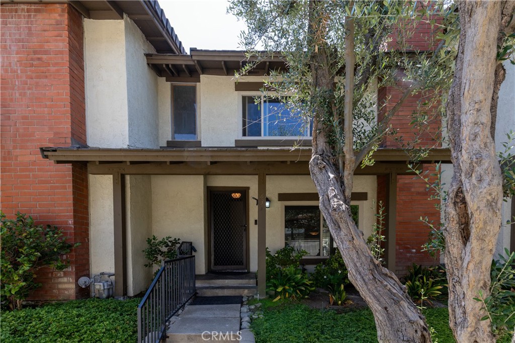 1634 Aspen Village Way