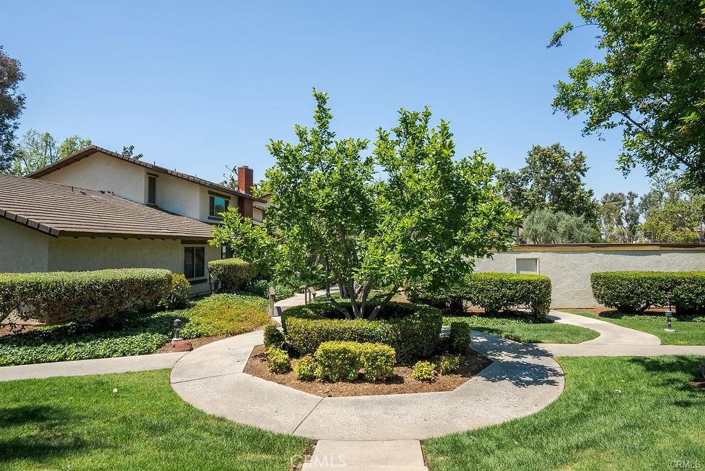 1634 Aspen Village Way