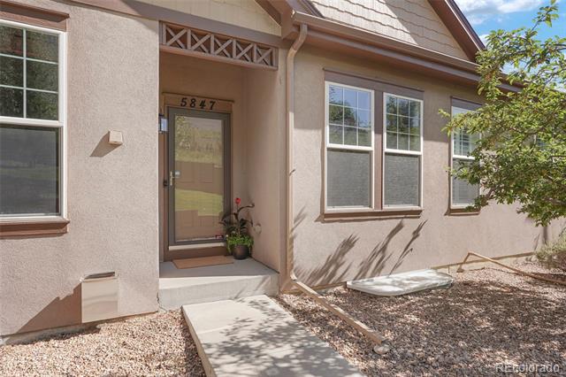 5847 S Vivian Way