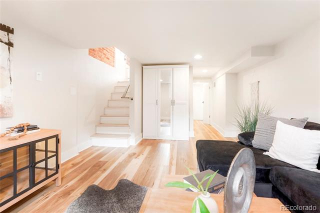 1579 Elm Street