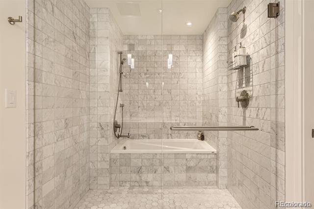 1750 Wewatta Street Unit: 704