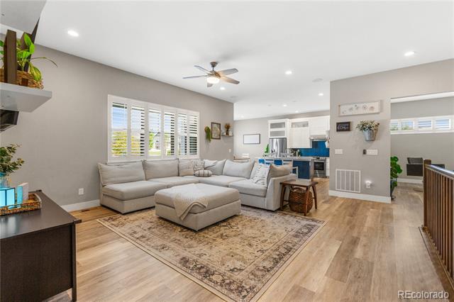 4607 Lakeside Drive