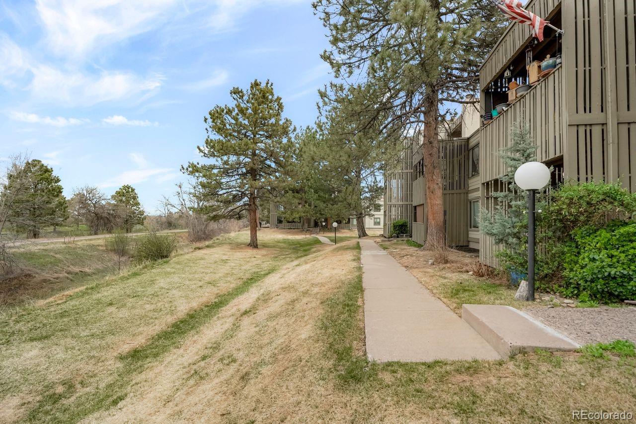 2525 S Dayton Way Unit: 1803