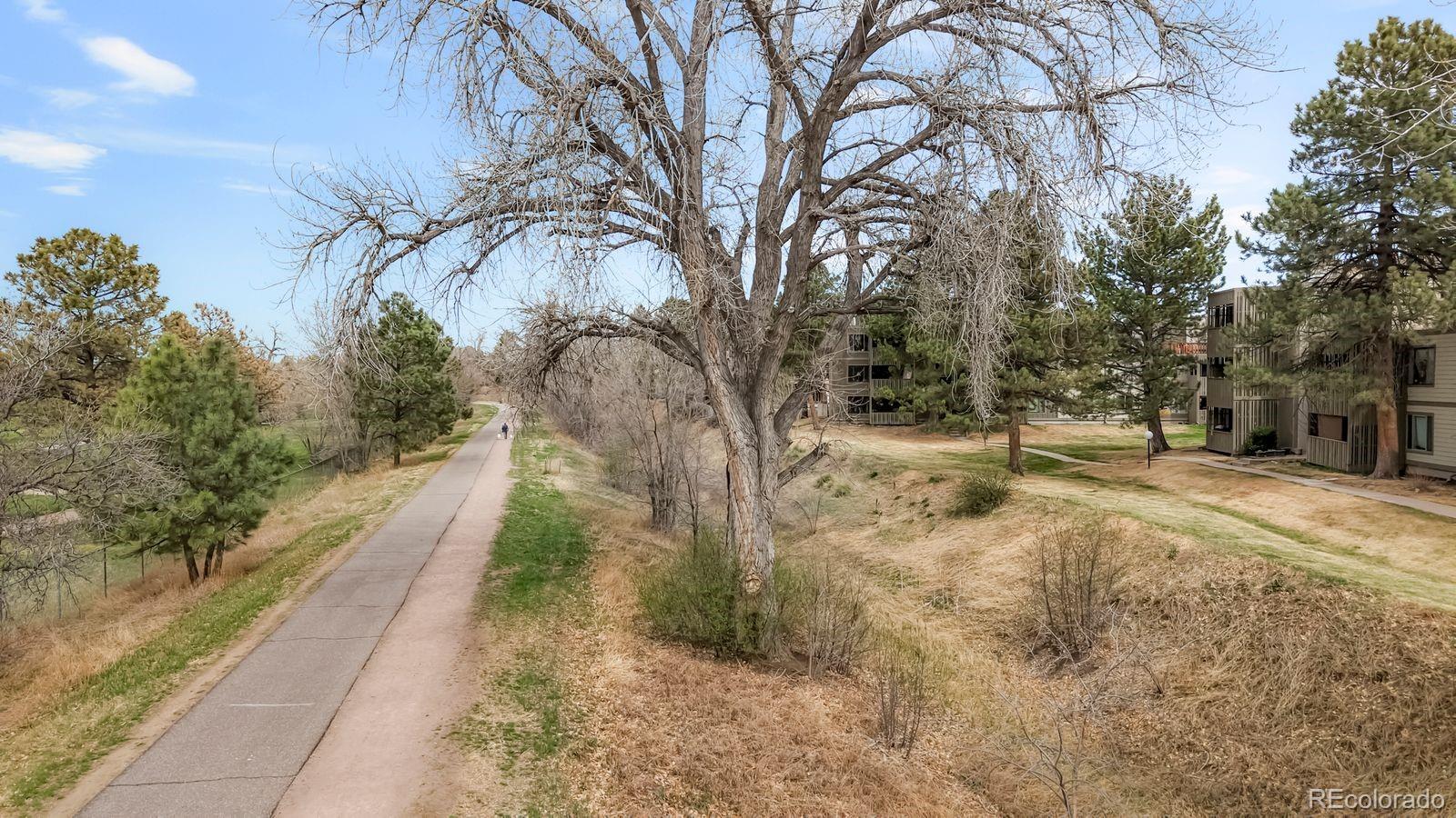 2525 S Dayton Way Unit: 1803