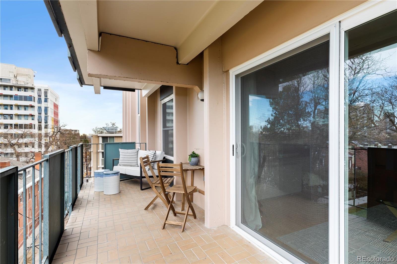 1265 N Race Street Unit: 505