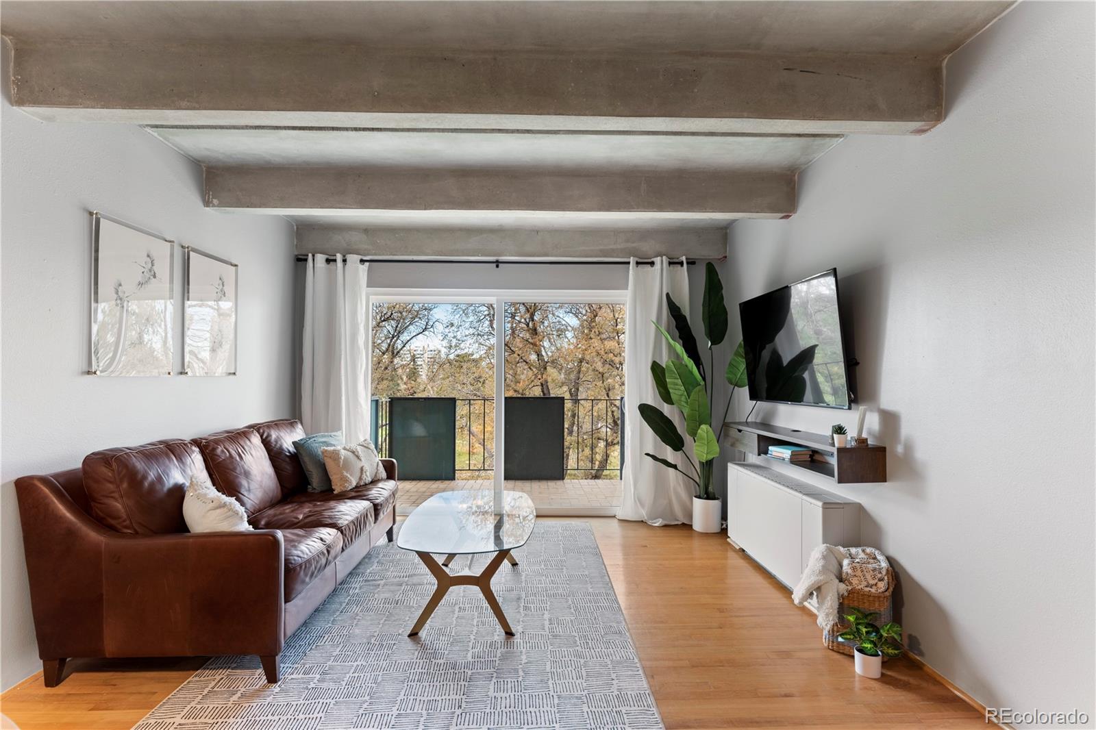 1265 N Race Street Unit: 505