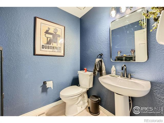 325 Peregrine Circle