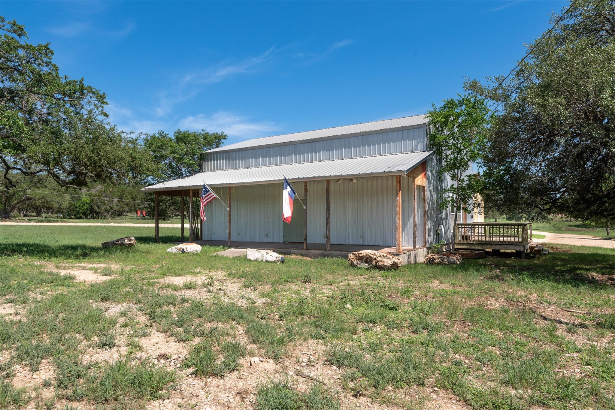 2404 Old Ranch Road 12