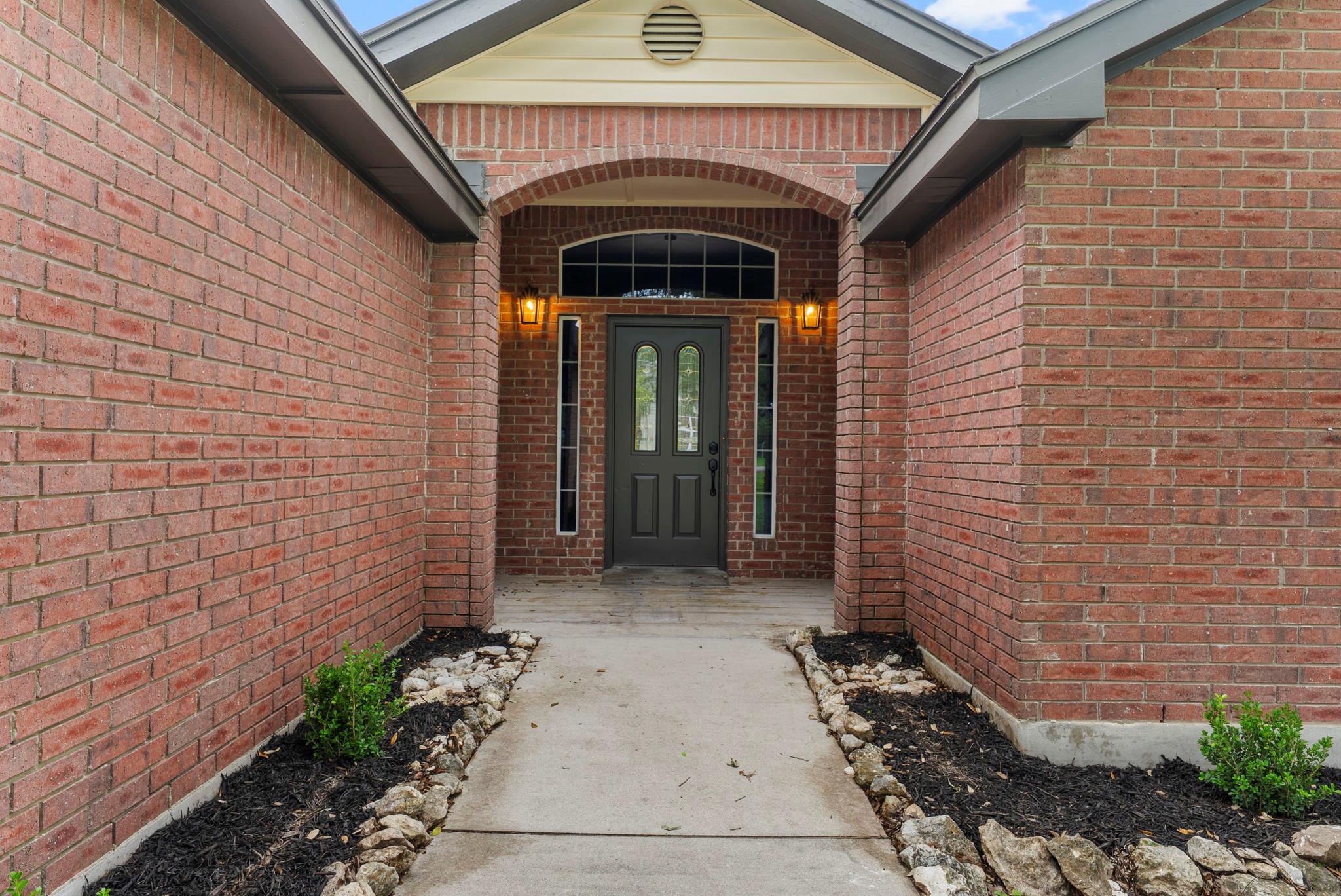126 Hunter Ridge Rd