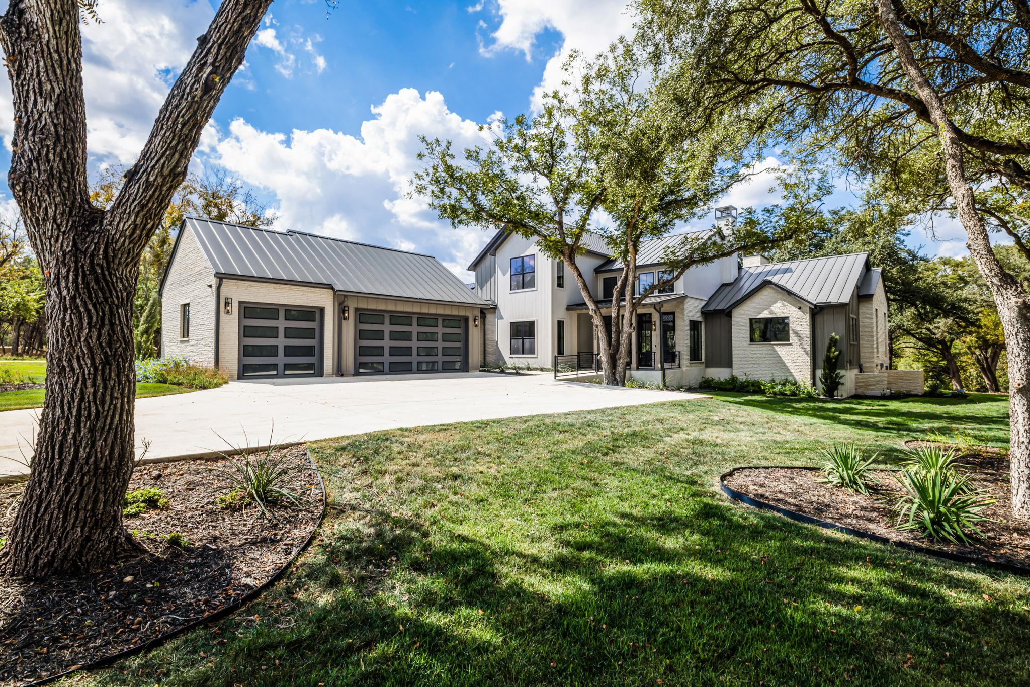 232 Riverfront DR