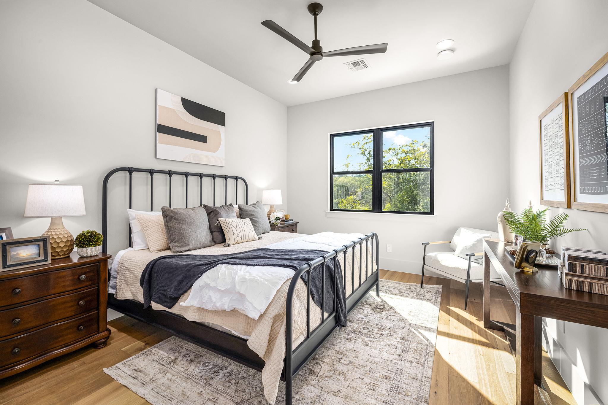 232 Riverfront DR, New Braunfels