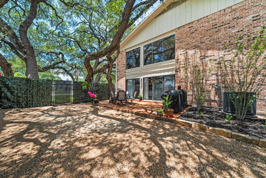 702 California BLVD # 702