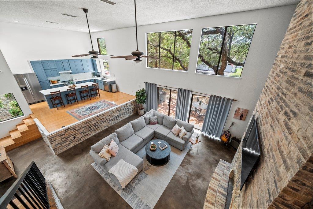 702 California BLVD # 702